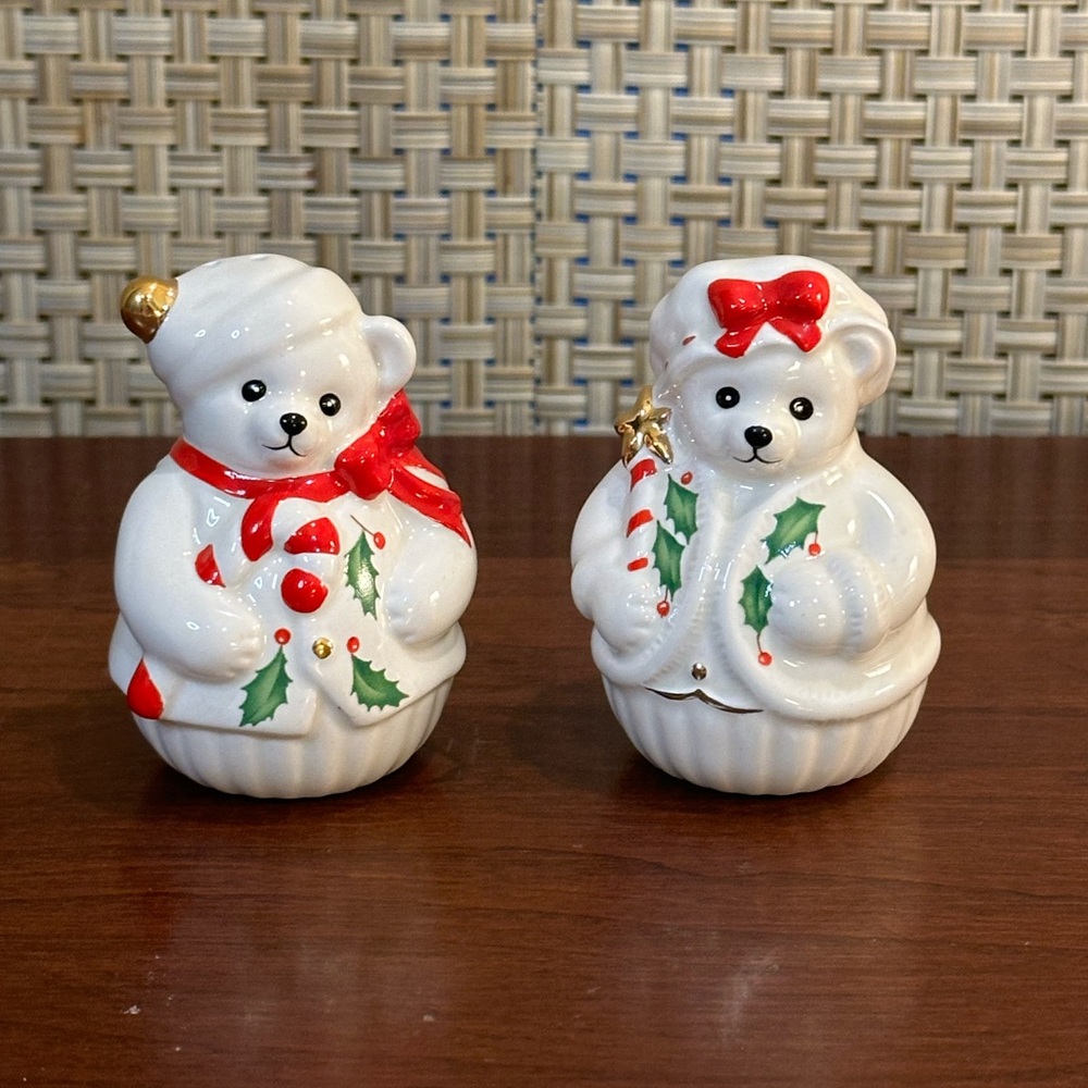 🎄🌟HP🌟VTG Lenox Holiday Bears Salt & Pepper Shakers Porcelain Hand Painted